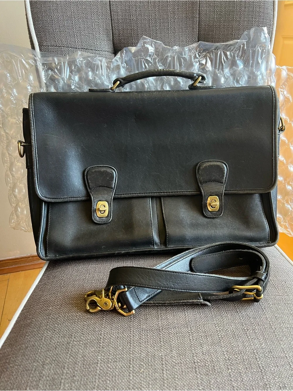 Vintage Coach Prescott Turnlock Briefcase 5275 Black